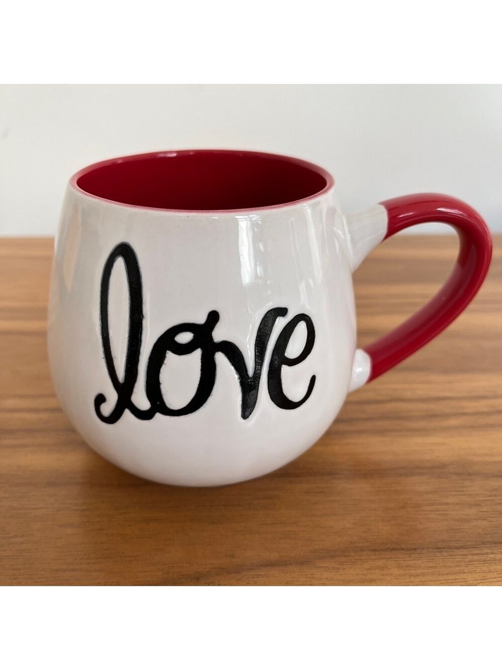 PIER 1 IMPORTS Hand Painted Stoneware Mug "Love" Spell Out Red Interior Coffee